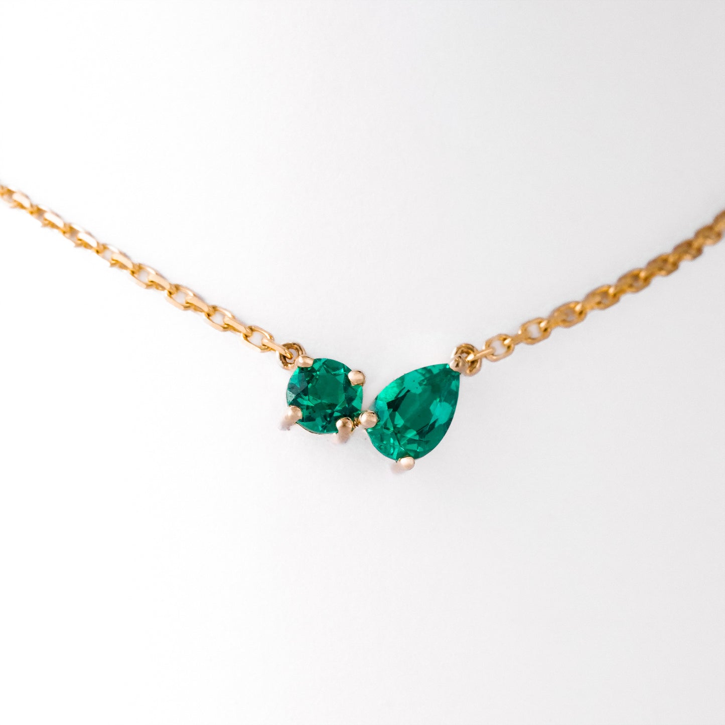Dos Necklace